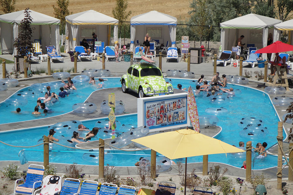 '67 Surf Bug On Lazy River